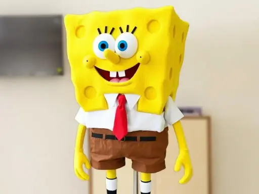 Jak zrobić strój Spongeboba? Kompletny poradnik DIY na bal!